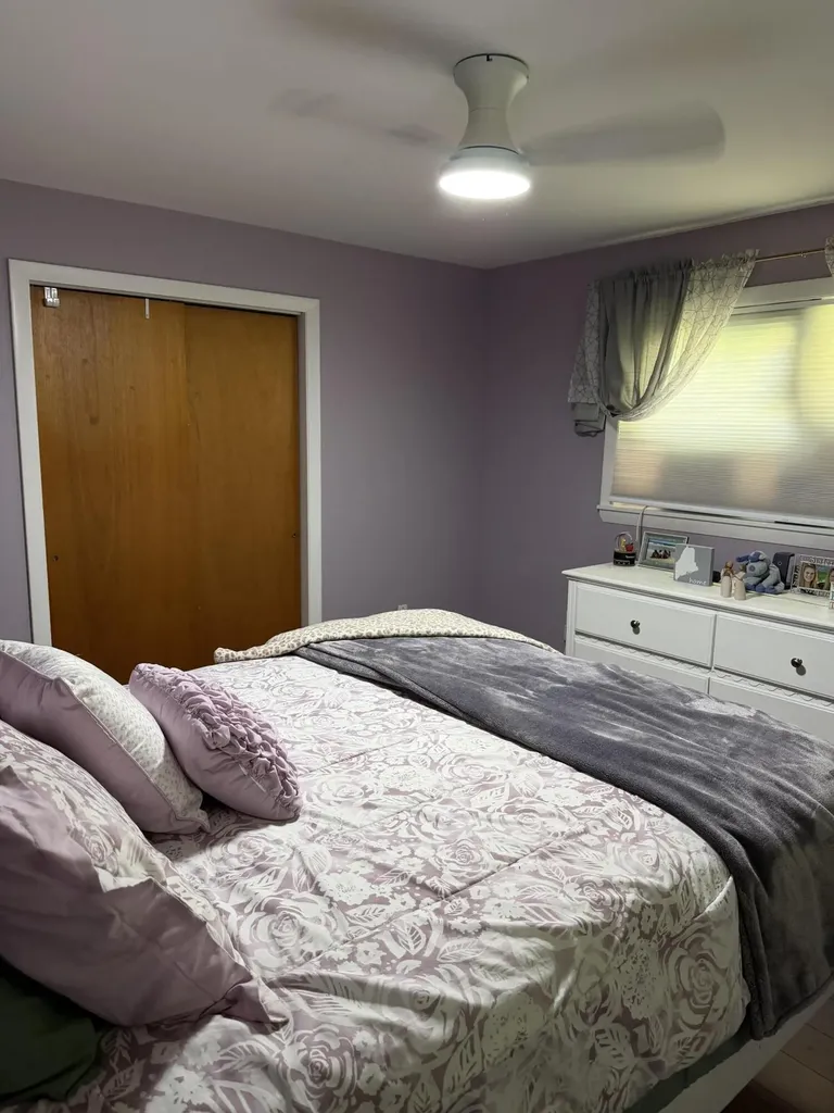 5 Boulder Avenue Paris ME 04281