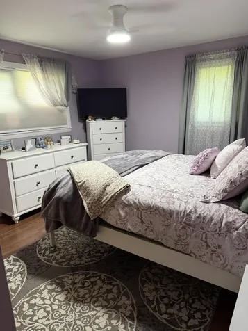 5 Boulder Avenue Paris ME 04281