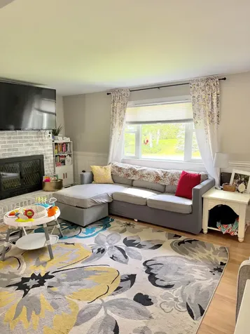5 Boulder Avenue Paris ME 04281