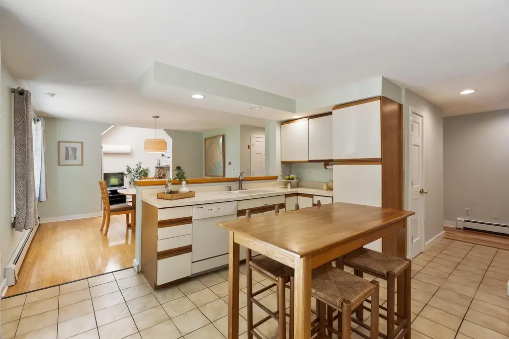 11 Rebecca Road Ogunquit ME 03907