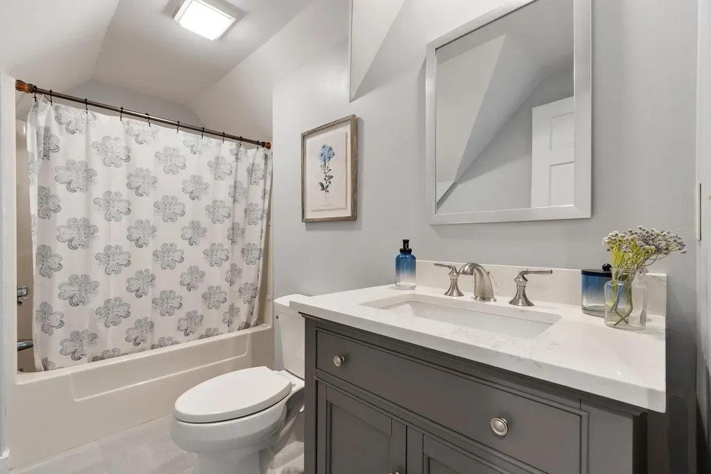 11 Rebecca Road Ogunquit ME 03907