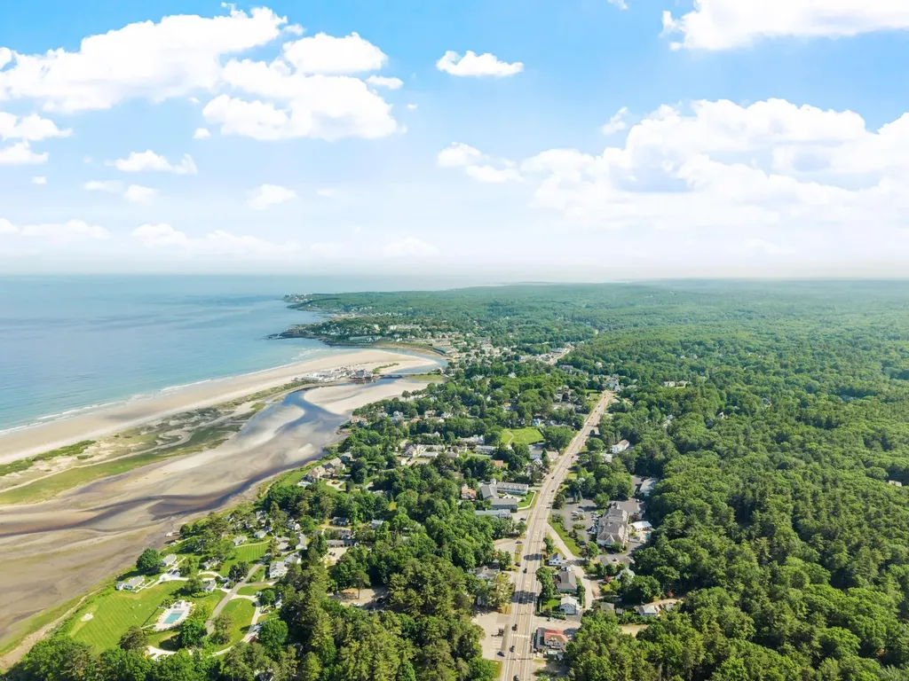 11 Rebecca Road Ogunquit ME 03907