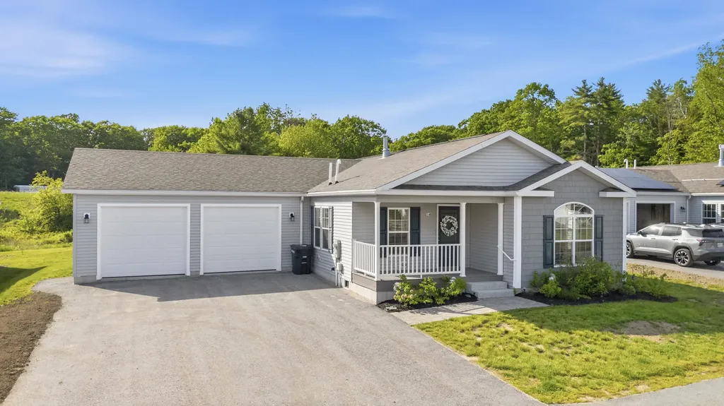 14 David Drive Scarborough ME 04074