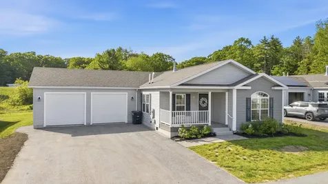 14 David Drive Scarborough ME 04074