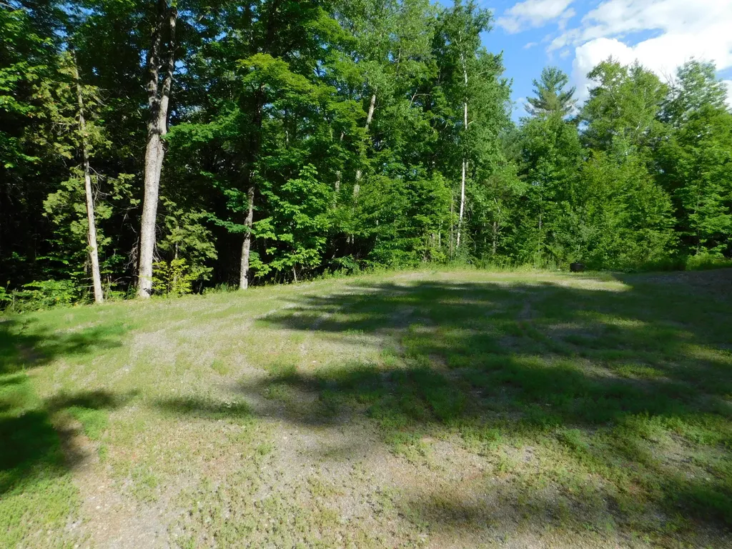 740 Hole In The Wall Road Solon ME 04979