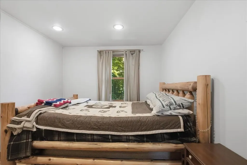 46 Abbott Hill Road West Paris ME 04289