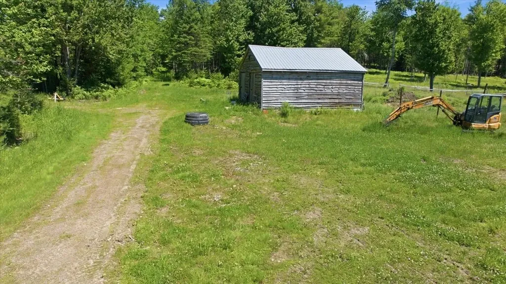 46 Abbott Hill Road West Paris ME 04289