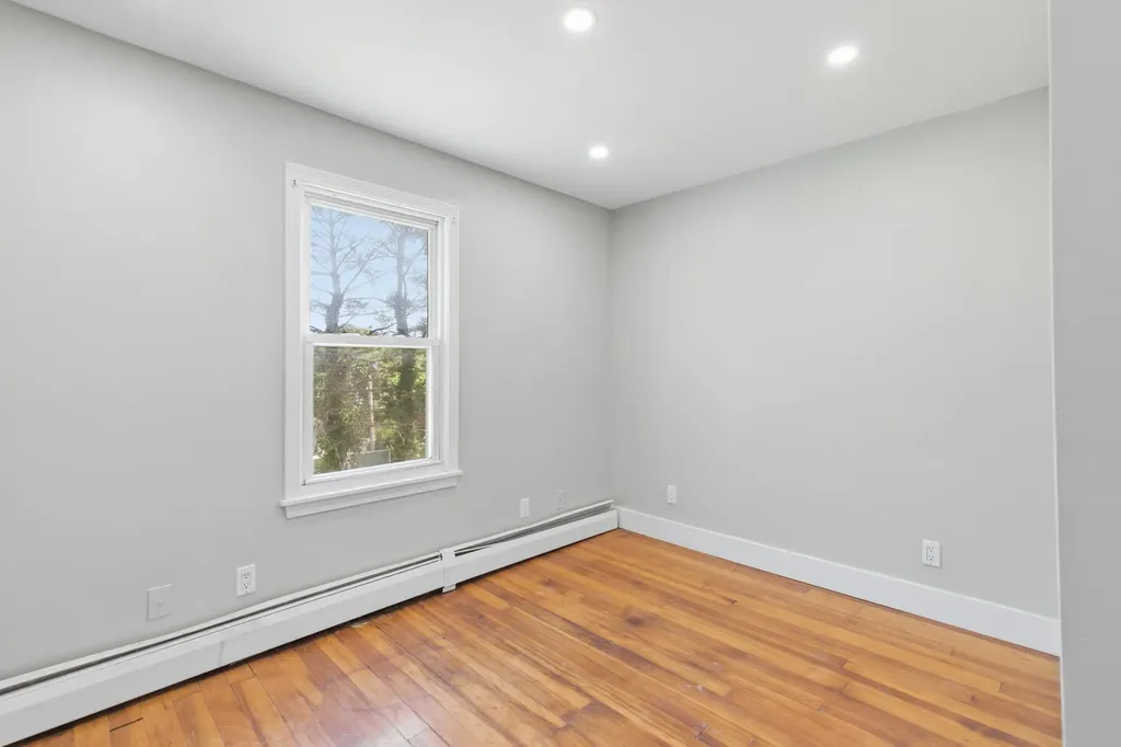 6 Lafayette Street Biddeford ME 04005