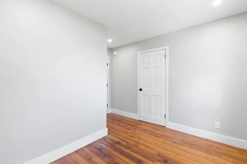 6 Lafayette Street Biddeford ME 04005