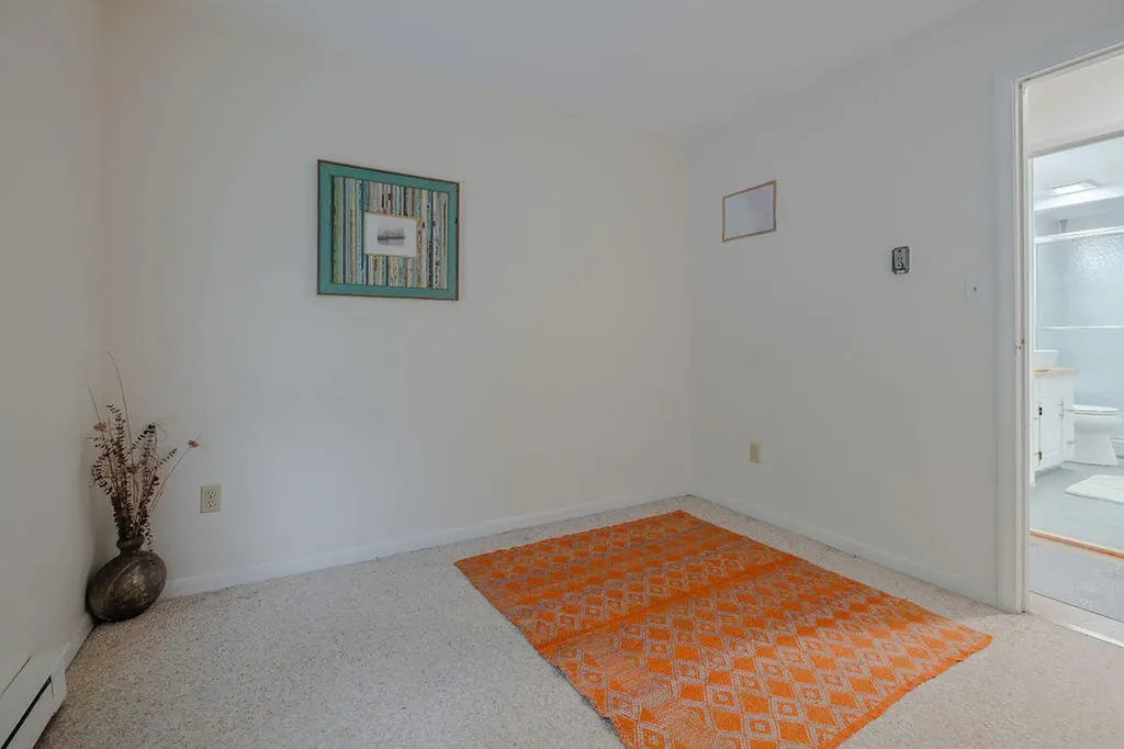 25 Range Road Brunswick ME 04011