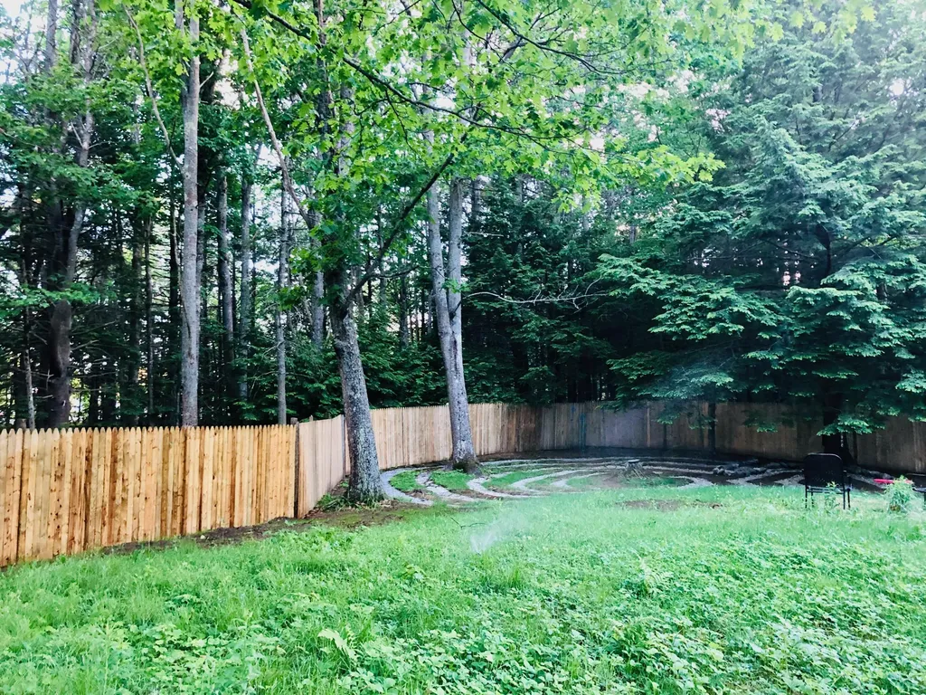 25 Range Road Brunswick ME 04011