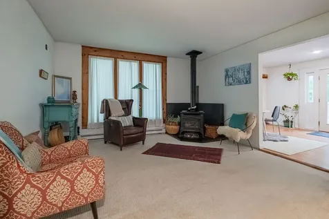 25 Range Road Brunswick ME 04011