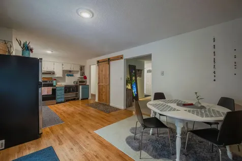 25 Range Road Brunswick ME 04011