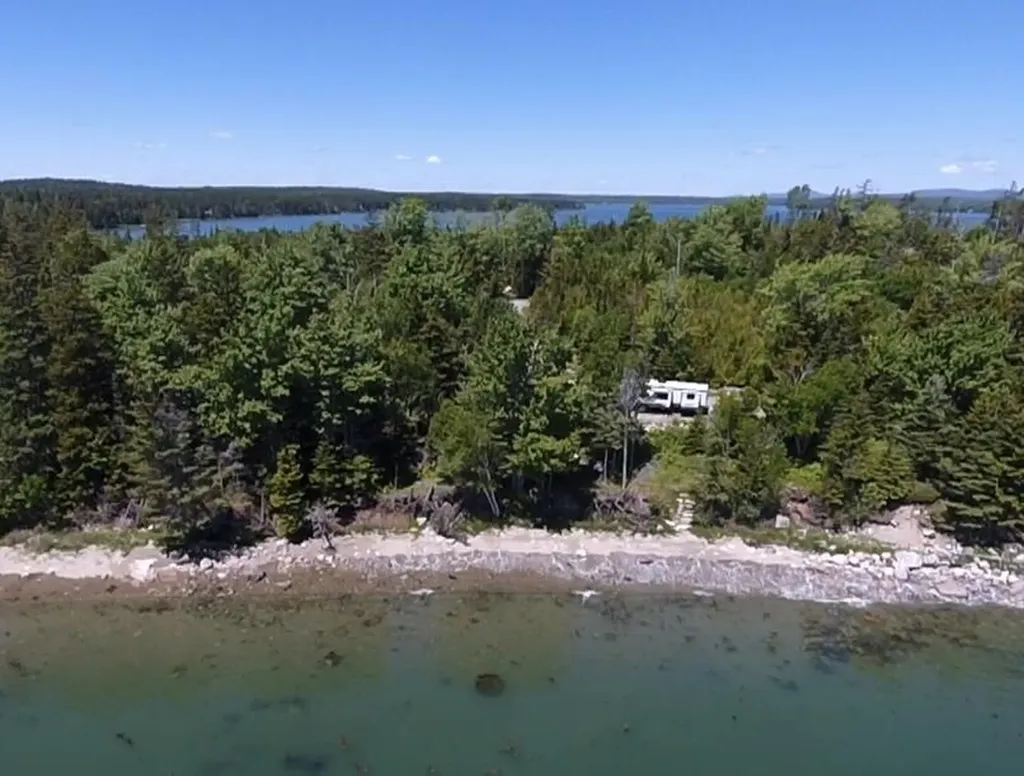 35 Peninsula Shores Road Gouldsboro ME 04624