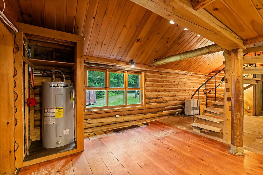 133 Glenn Harris Road New Sharon ME 04955