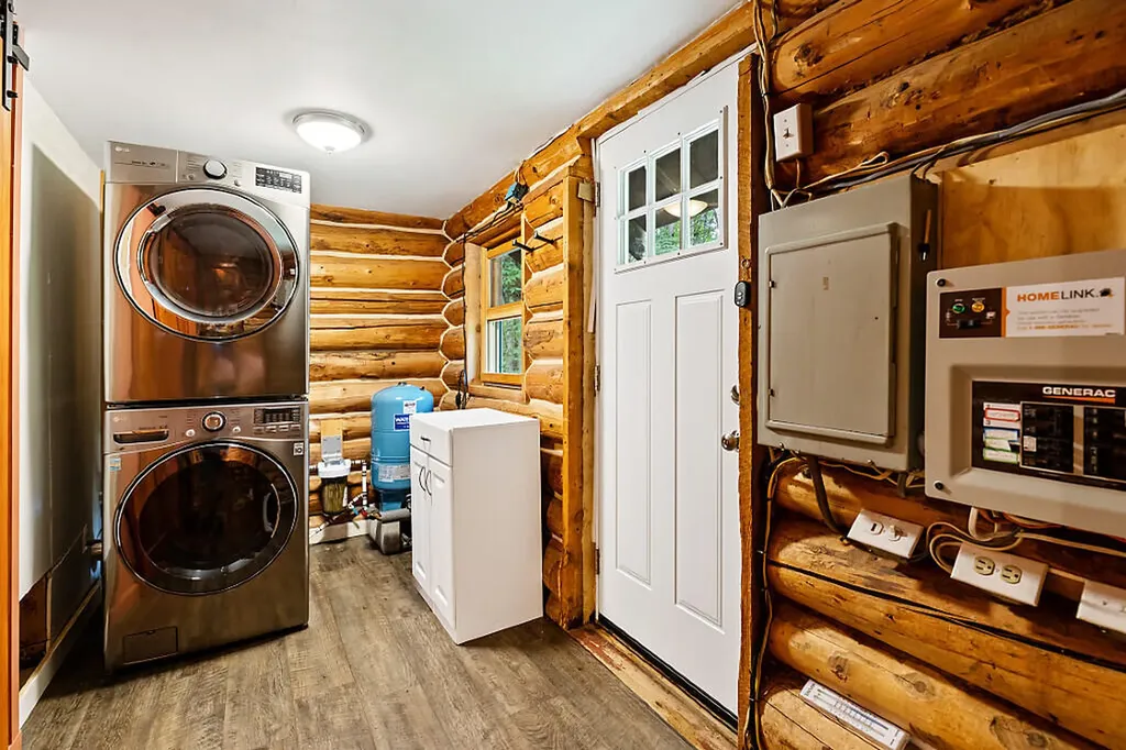 133 Glenn Harris Road New Sharon ME 04955
