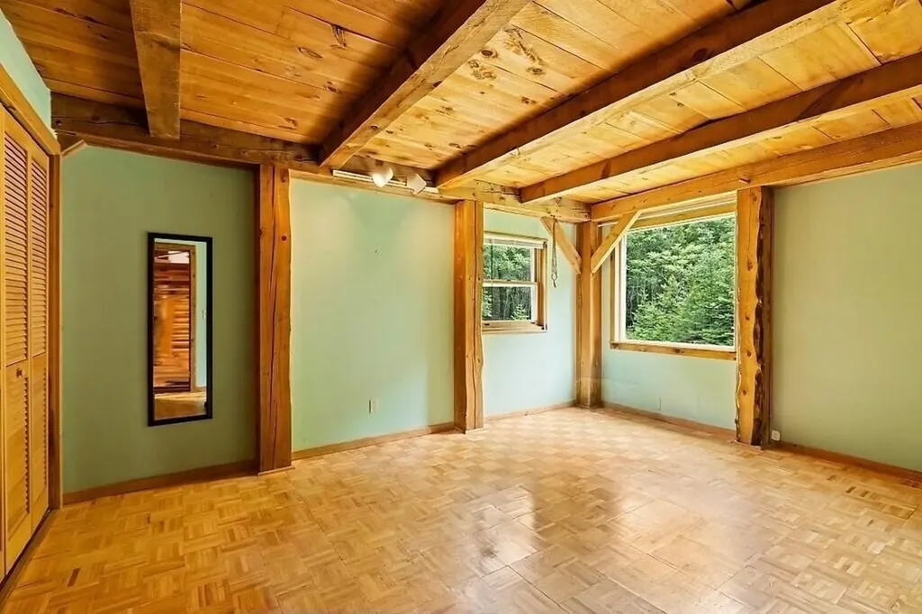 133 Glenn Harris Road New Sharon ME 04955