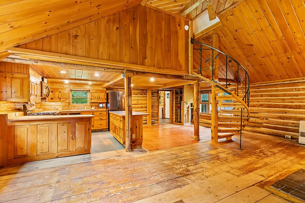 133 Glenn Harris Road New Sharon ME 04955
