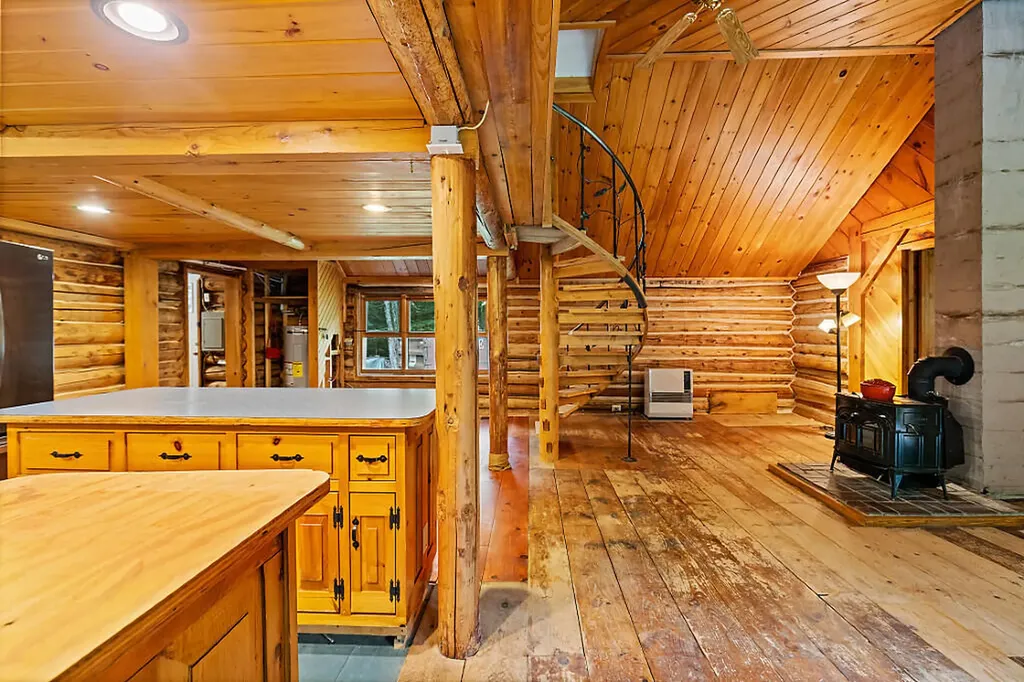 133 Glenn Harris Road New Sharon ME 04955