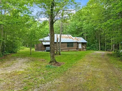 133 Glenn Harris Road New Sharon ME 04955