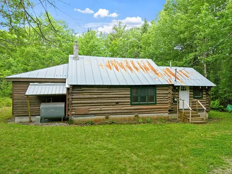 133 Glenn Harris Road New Sharon ME 04955