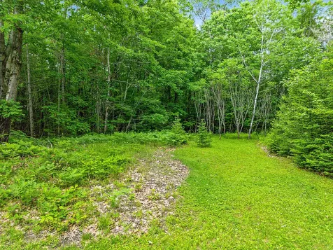 133 Glenn Harris Road New Sharon ME 04955