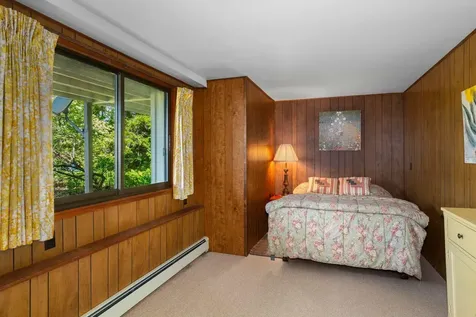 7 Loon Lane South Bristol ME 04568
