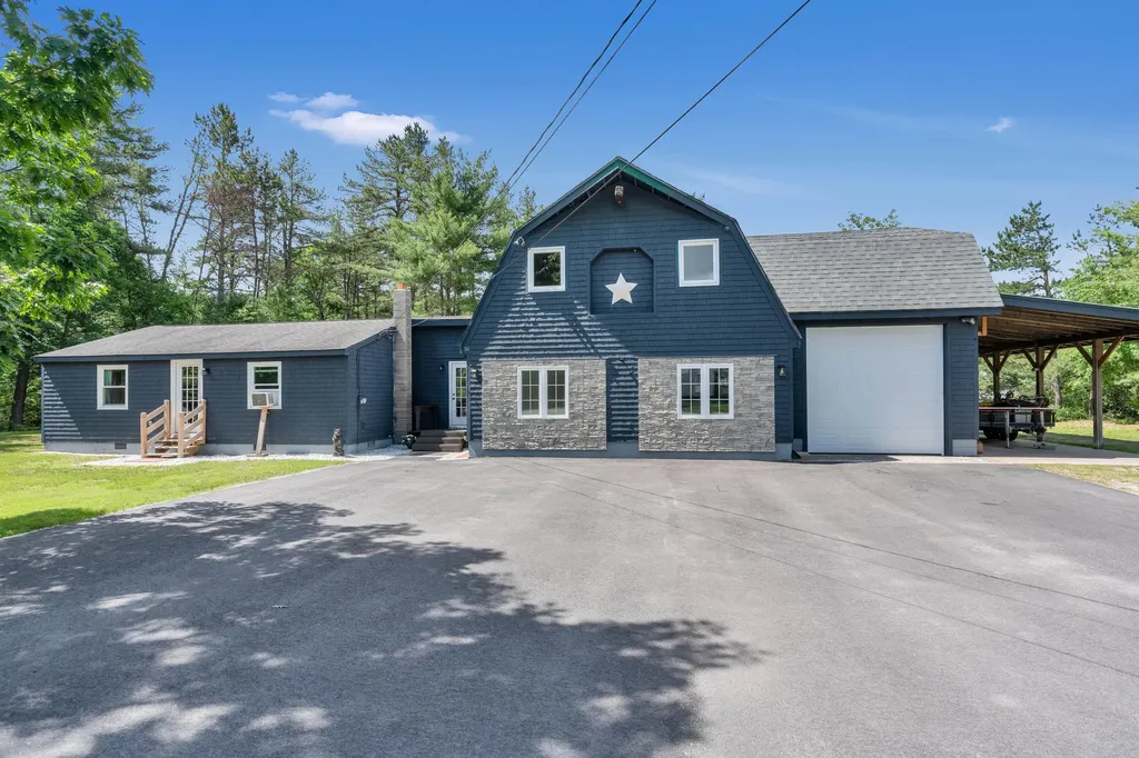 16 Coolidge Street Newfield ME 04095