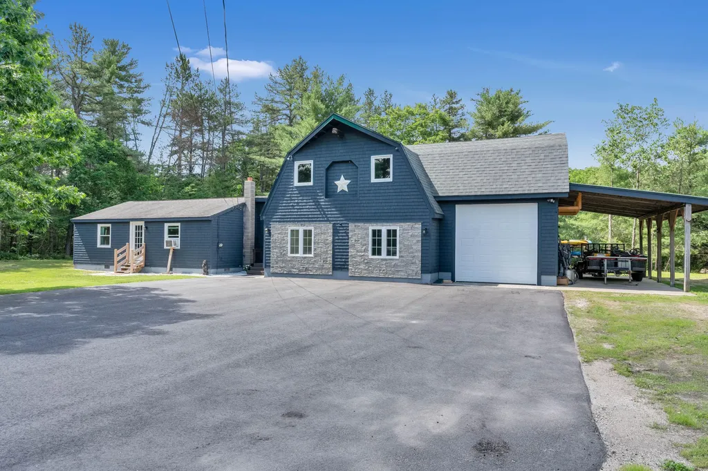 16 Coolidge Street Newfield ME 04095