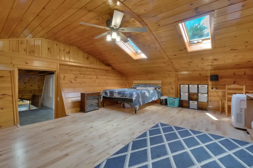 16 Coolidge Street Newfield ME 04095