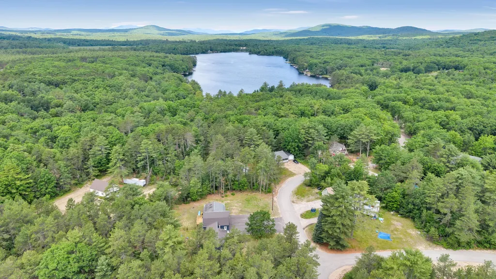 16 Coolidge Street Newfield ME 04095