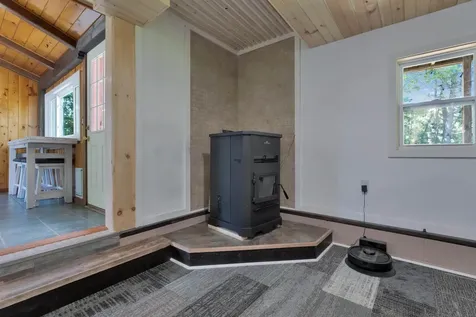 16 Coolidge Street Newfield ME 04095