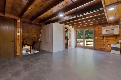 16 Coolidge Street Newfield ME 04095