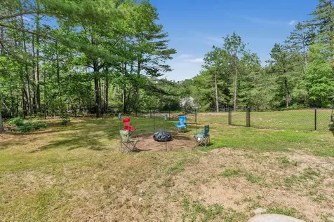 16 Coolidge Street Newfield ME 04095