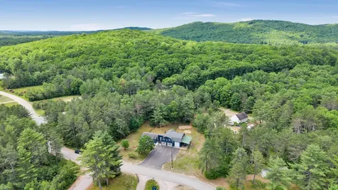 16 Coolidge Street Newfield ME 04095