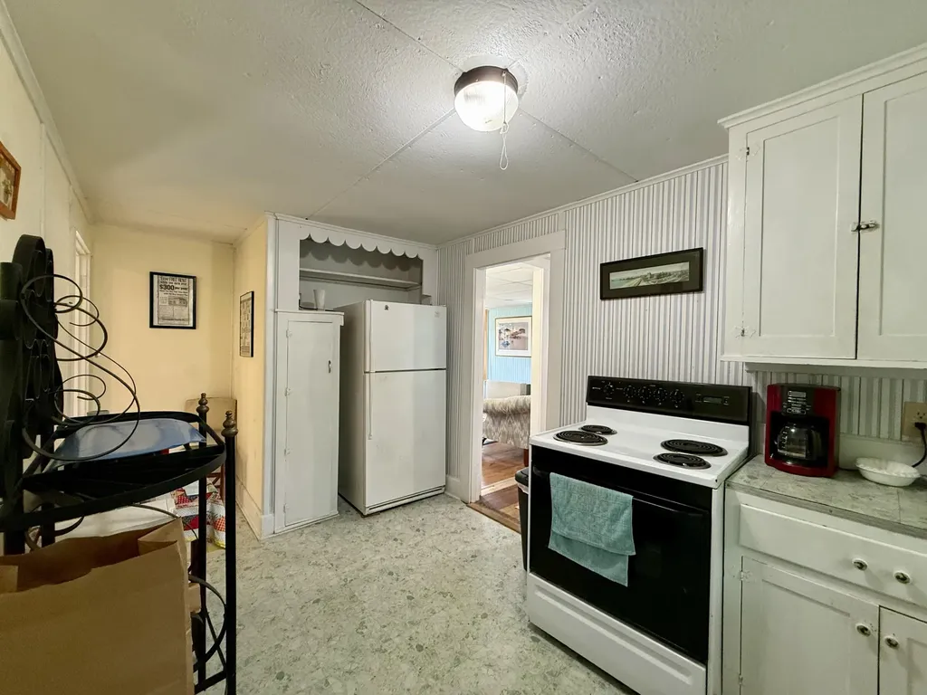 1 Snyder Road Eastport ME 04631