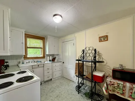 1 Snyder Road Eastport ME 04631