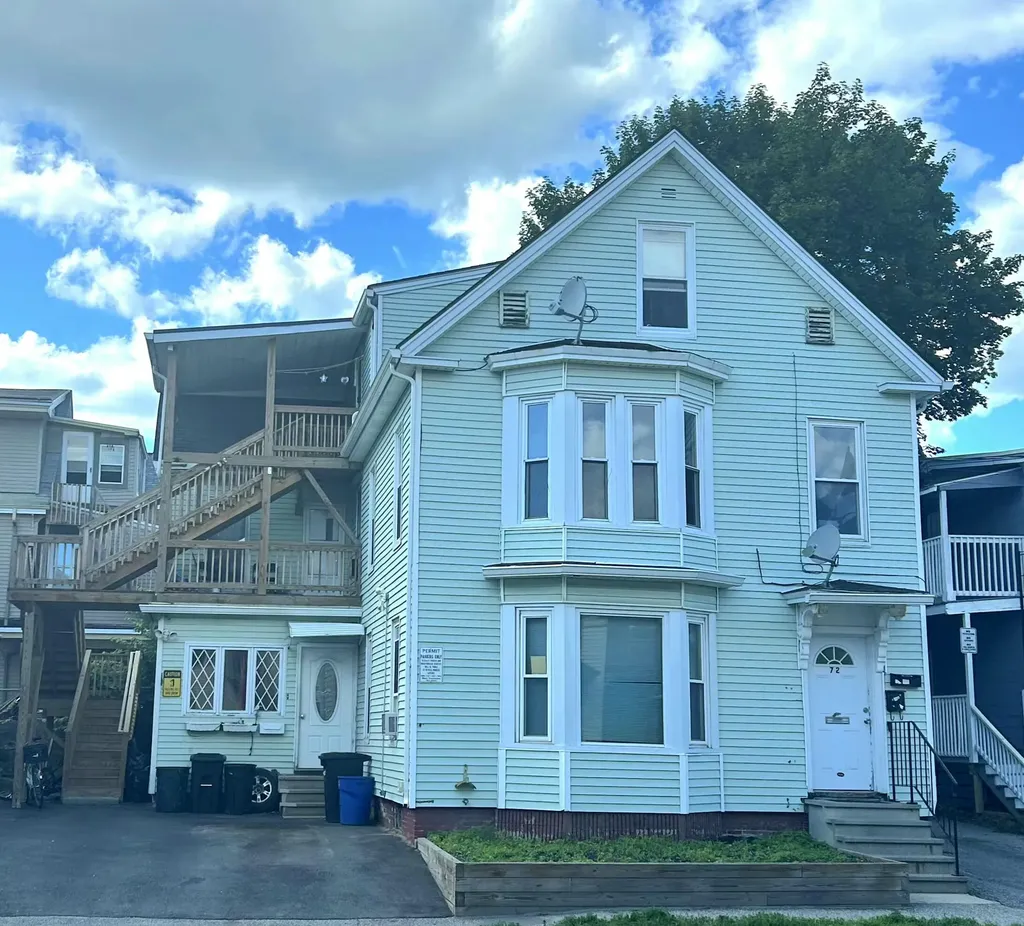 72 Walnut Street Lewiston ME 04240
