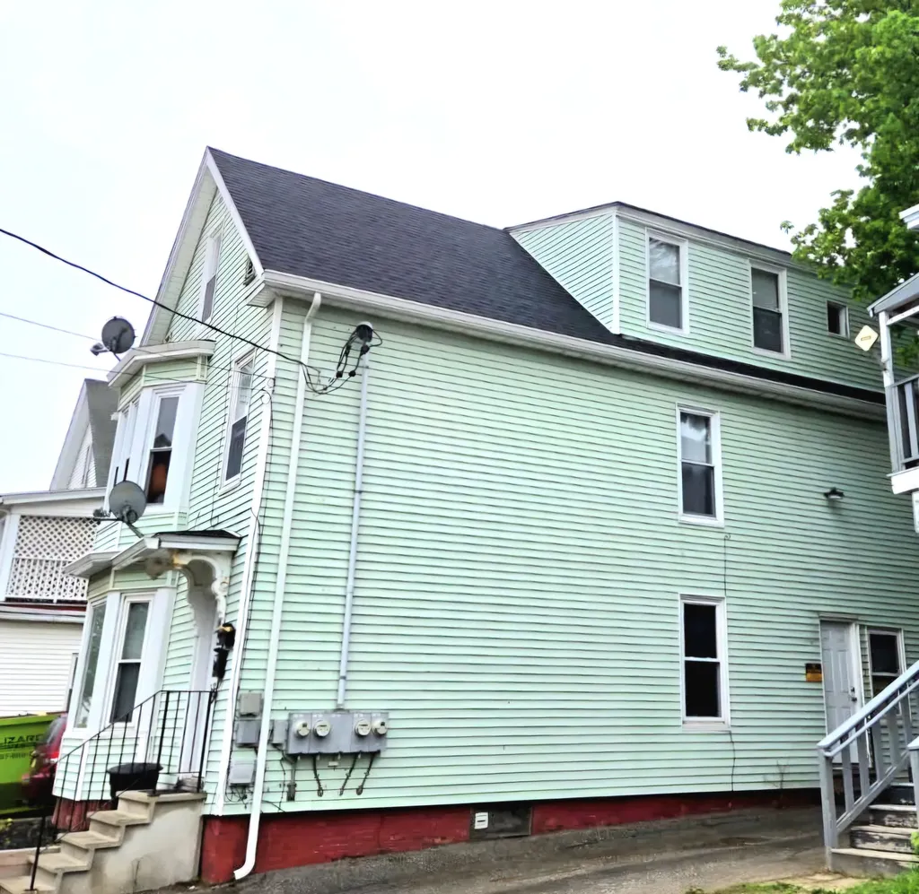 72 Walnut Street Lewiston ME 04240