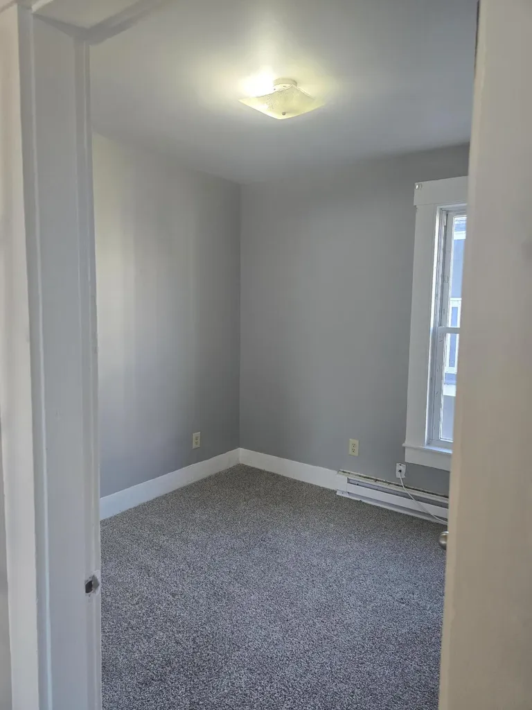 72 Walnut Street Lewiston ME 04240