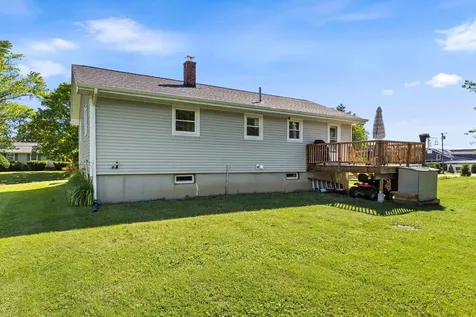4 Queens Drive Scarborough ME 04074