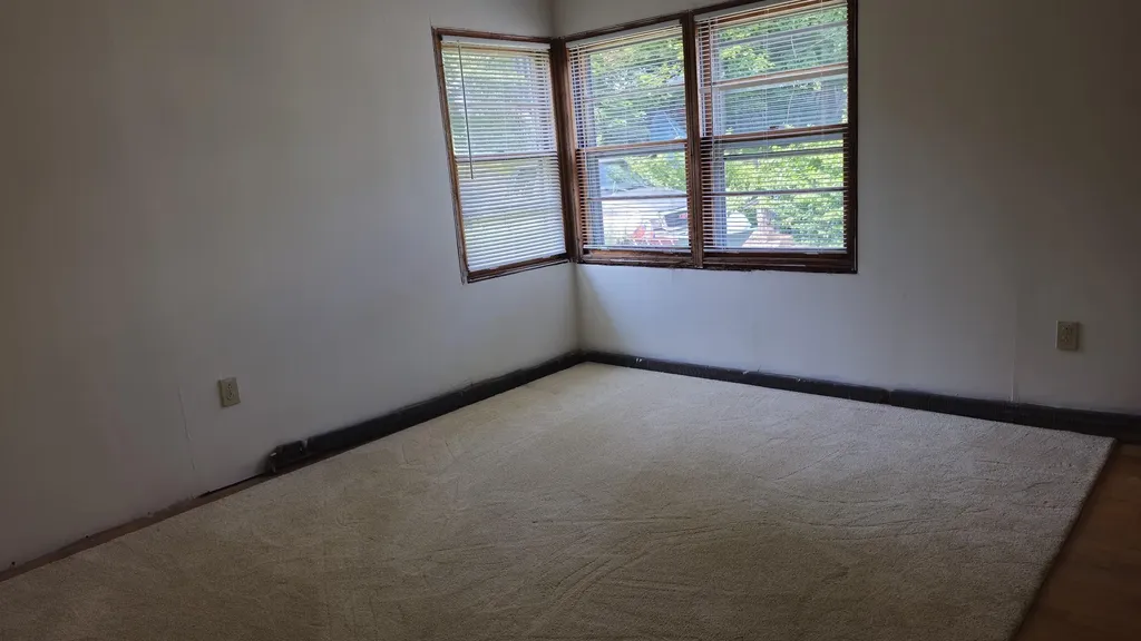 388 Aroostook Avenue Millinocket ME 04462