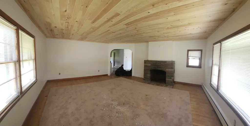 388 Aroostook Avenue Millinocket ME 04462