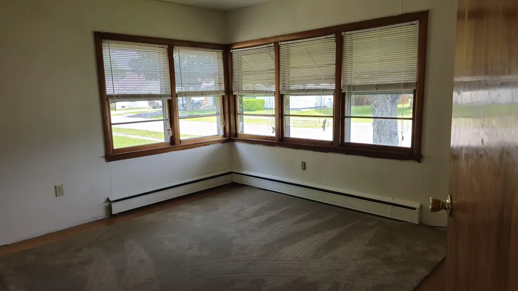 388 Aroostook Avenue Millinocket ME 04462