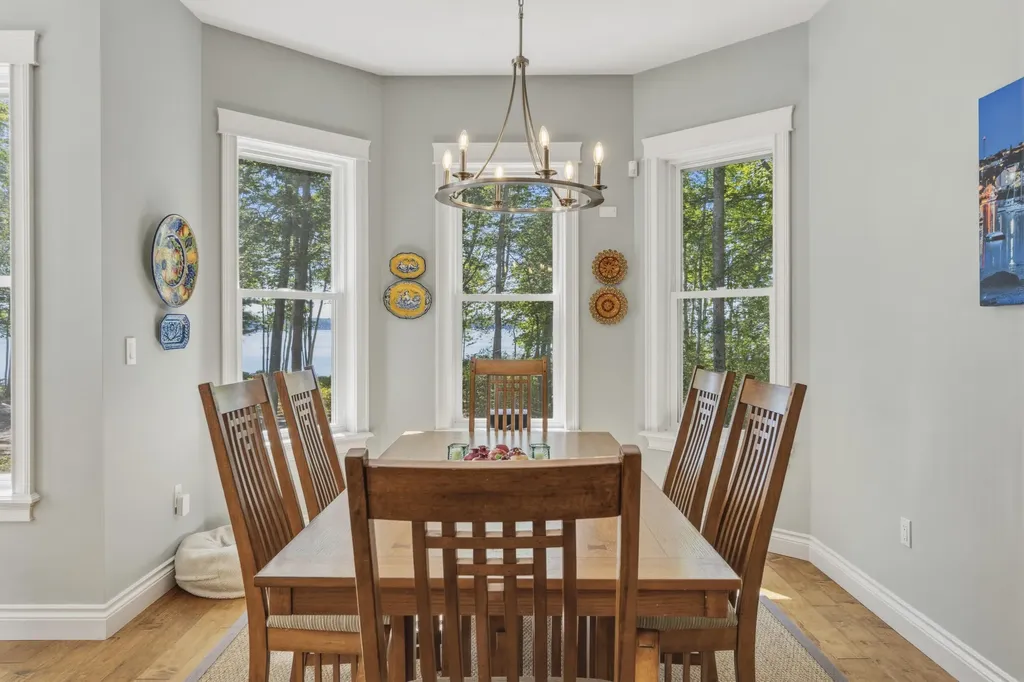 24 Emerald Point Drive Frye Island ME 04071