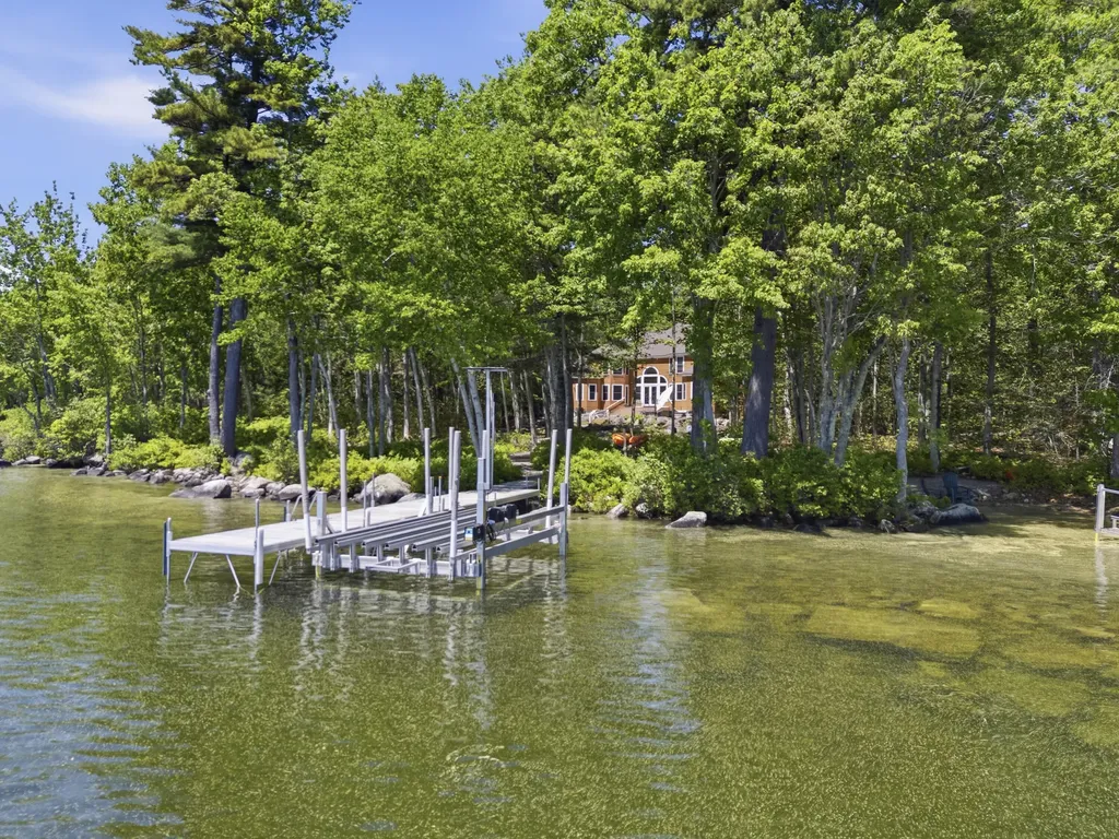 24 Emerald Point Drive Frye Island ME 04071