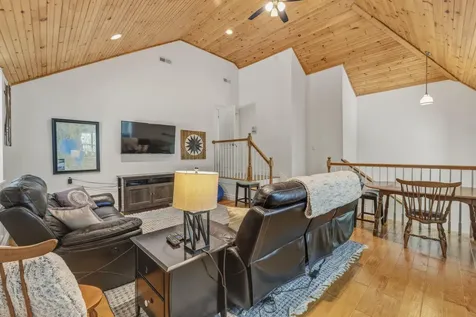 24 Emerald Point Drive Frye Island ME 04071