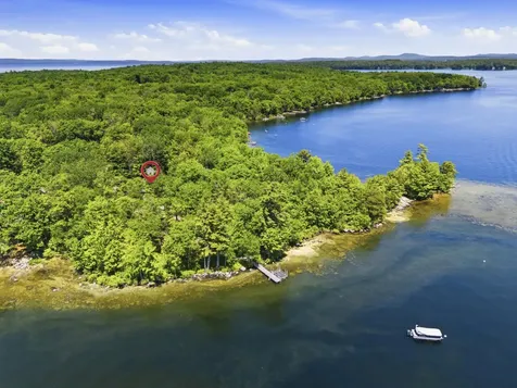 24 Emerald Point Drive Frye Island ME 04071