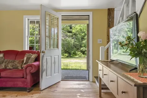 4 Taylor Loop Limington ME 04049