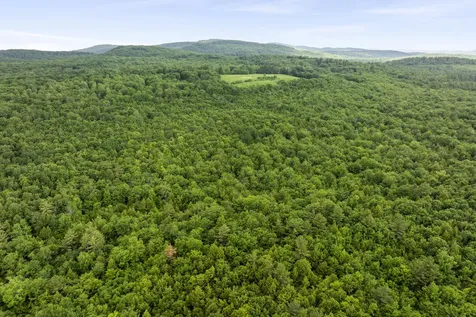 4 Taylor Loop Limington ME 04049
